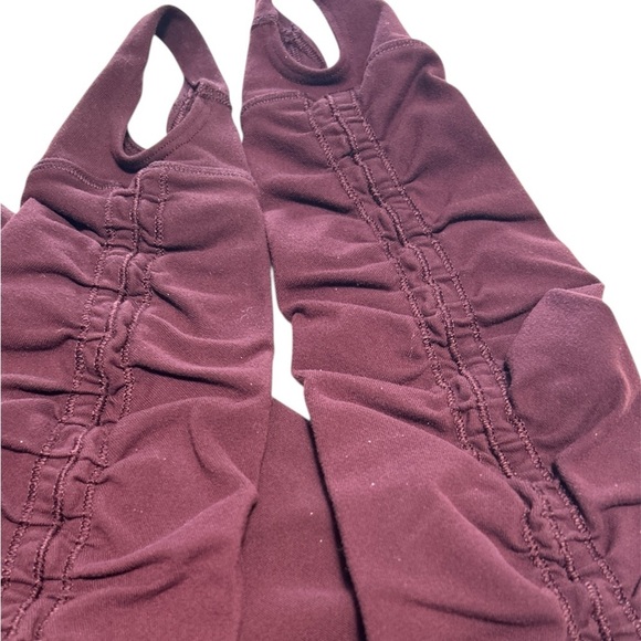 Lululemon Rare Stirrup Leggings - Picture 4 of 7